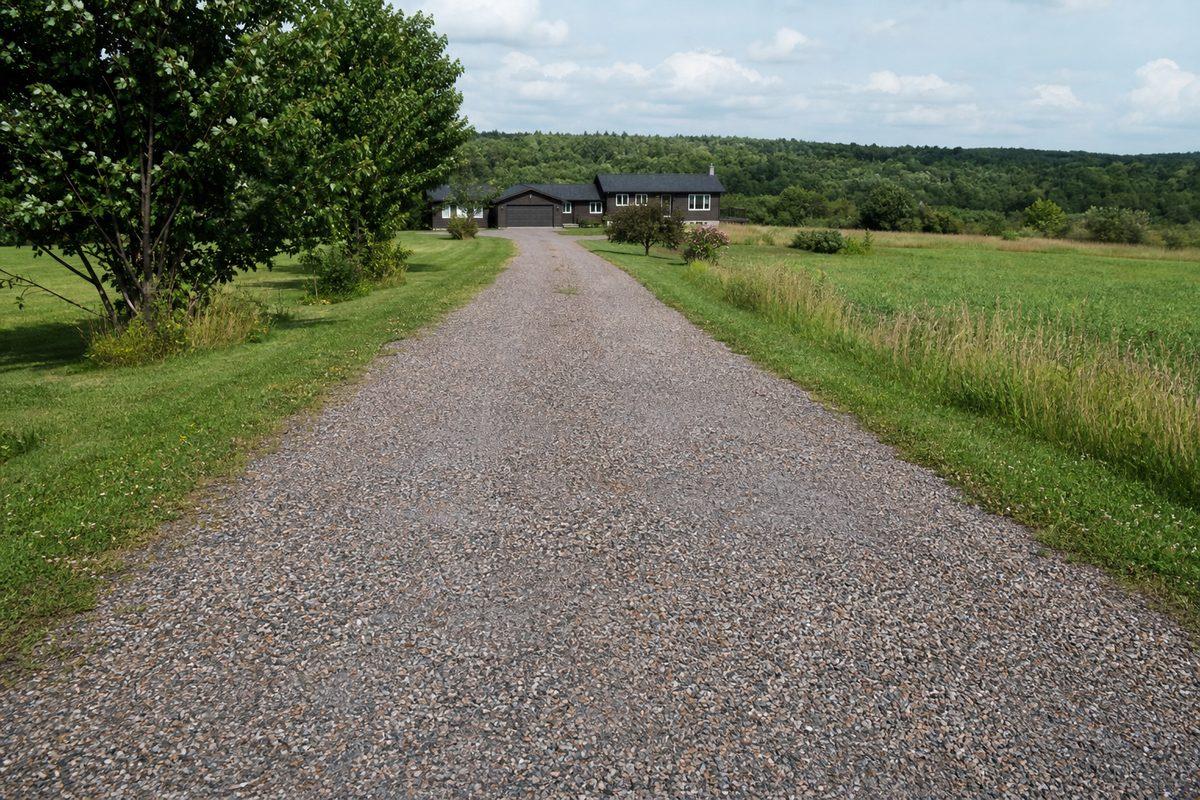 Tar & Chip Driveways in Moncton